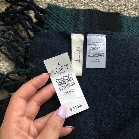 Scarves Bundle - Picture 4 of 5